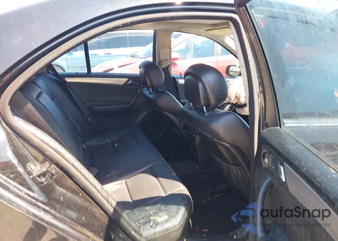 2006 Mercedes-Benz C 230 Sport из США, поврежденный, VIN WDBRF52HX6F749740